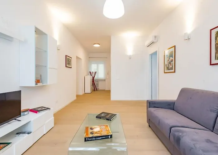 Casa Elsa piazza Mazzini